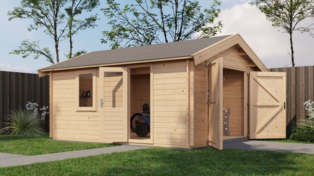 Förråd Lycksele - 4x5m (20 kvm) - Obehandlat – Framifrån vy av förrådet i trädgårdsmiljö.