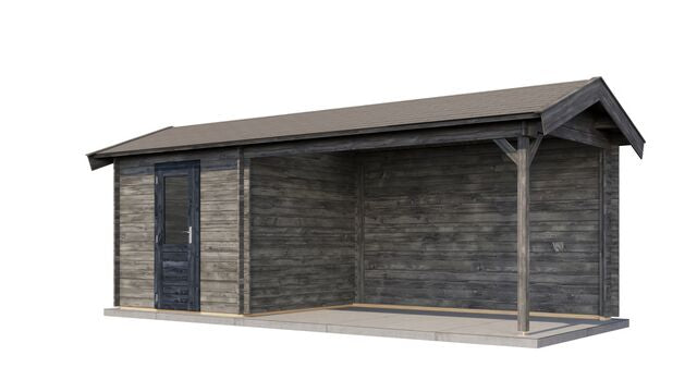 Trädgårdshus Strängnäs - 6,5x2,5m (16,25 kvm) - Grå Tryckimpregnerat – Sned bakifrån vy som visar förrådets trästruktur och kompakta form.