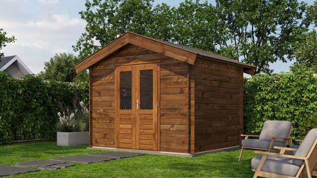 Förråd Höganäs - 3x2,5m (7,5kvm) - Brun Tryckimpregnerat – Sned sidovy som visar fönstrets placering och bakre vägg.