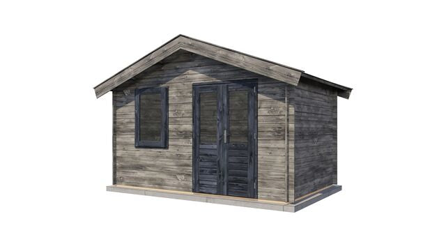 Förråd Simrishamn - 4x2,5m (10 kvm) - Grå Tryckimpregnerat – Sned bakifrån vy som visar förrådets trästruktur och kompakta form.