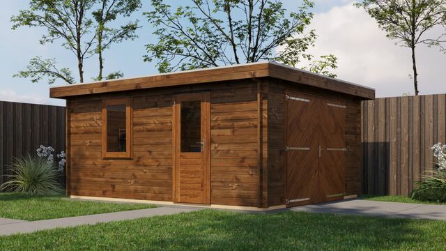 Förråd Värnamo - 5x4m (20kvm) - Brun Tryckimpregnerat – Rakt framifrån fasadvy med dörr och fönster i stängt läge.