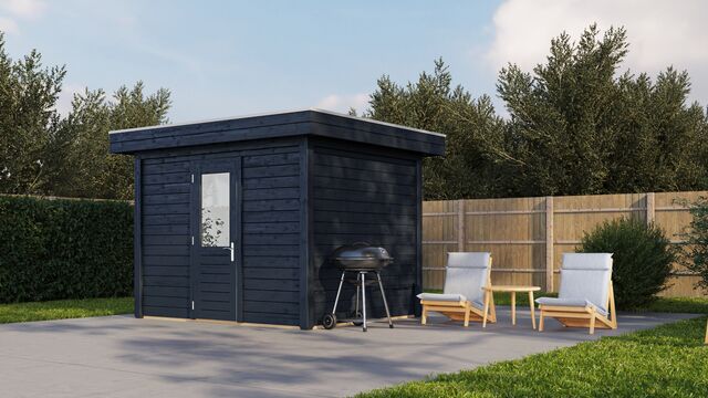 Förråd Linköping 3×2,5 m från Vykra – sidovy med sittgrupp och stenlagd gång i trädgård