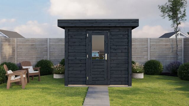 Förråd Stockholm 2×2 m från Vykra – sett framifrån med grill och trädgårdsmöbler i brun finish