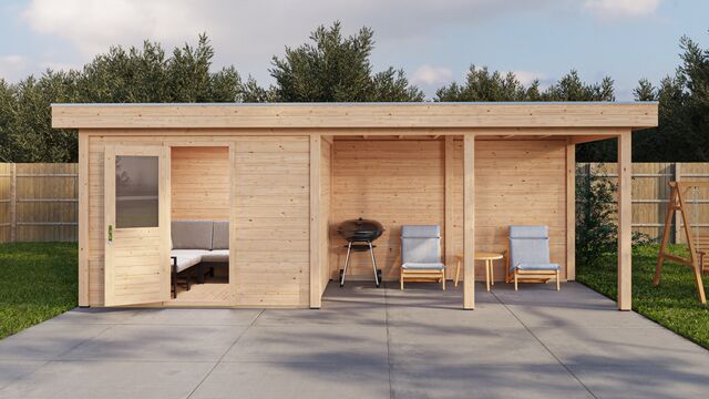 Trädgårdshus Jönköping 7×2,5 m från Vykra – framsida med altan och gångstig i trädgården